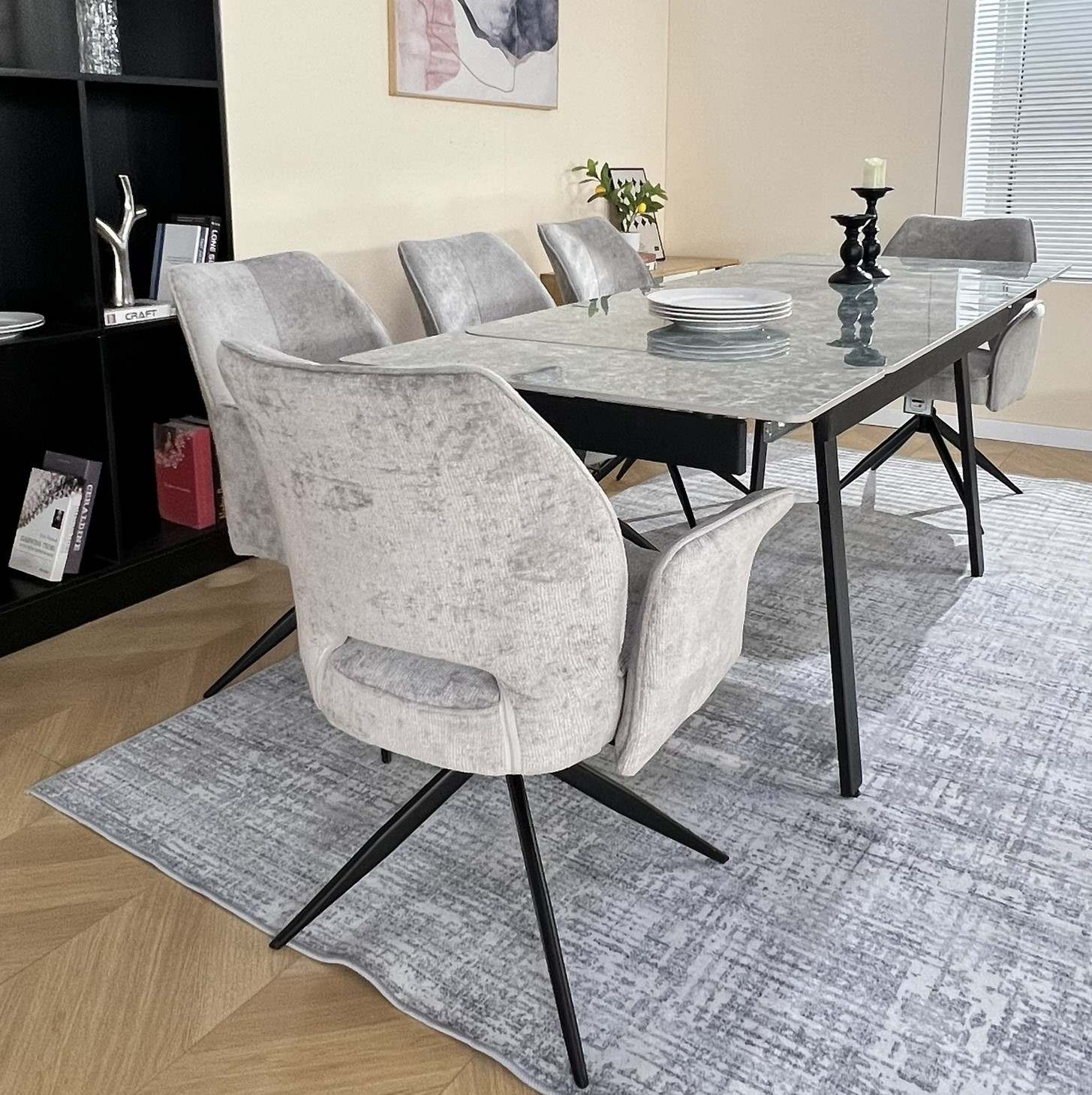 Marlow + Grey Tulip 5